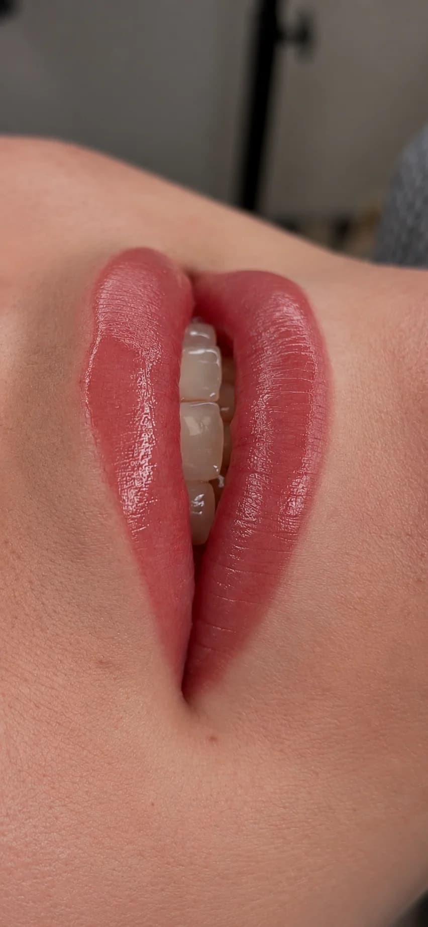 Aquarell Lips in Hamburg, Ergebnis 2 von Natalie Demtschenko