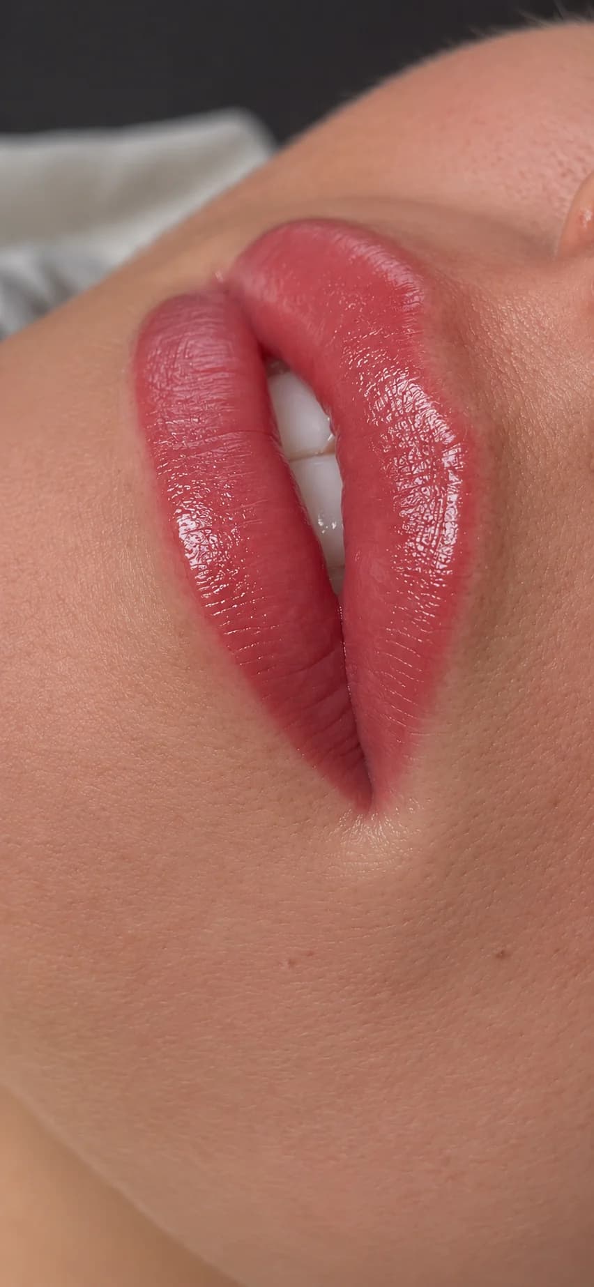 Aquarell Lips in Hamburg, Ergebnis 3 von Natalie Demtschenko