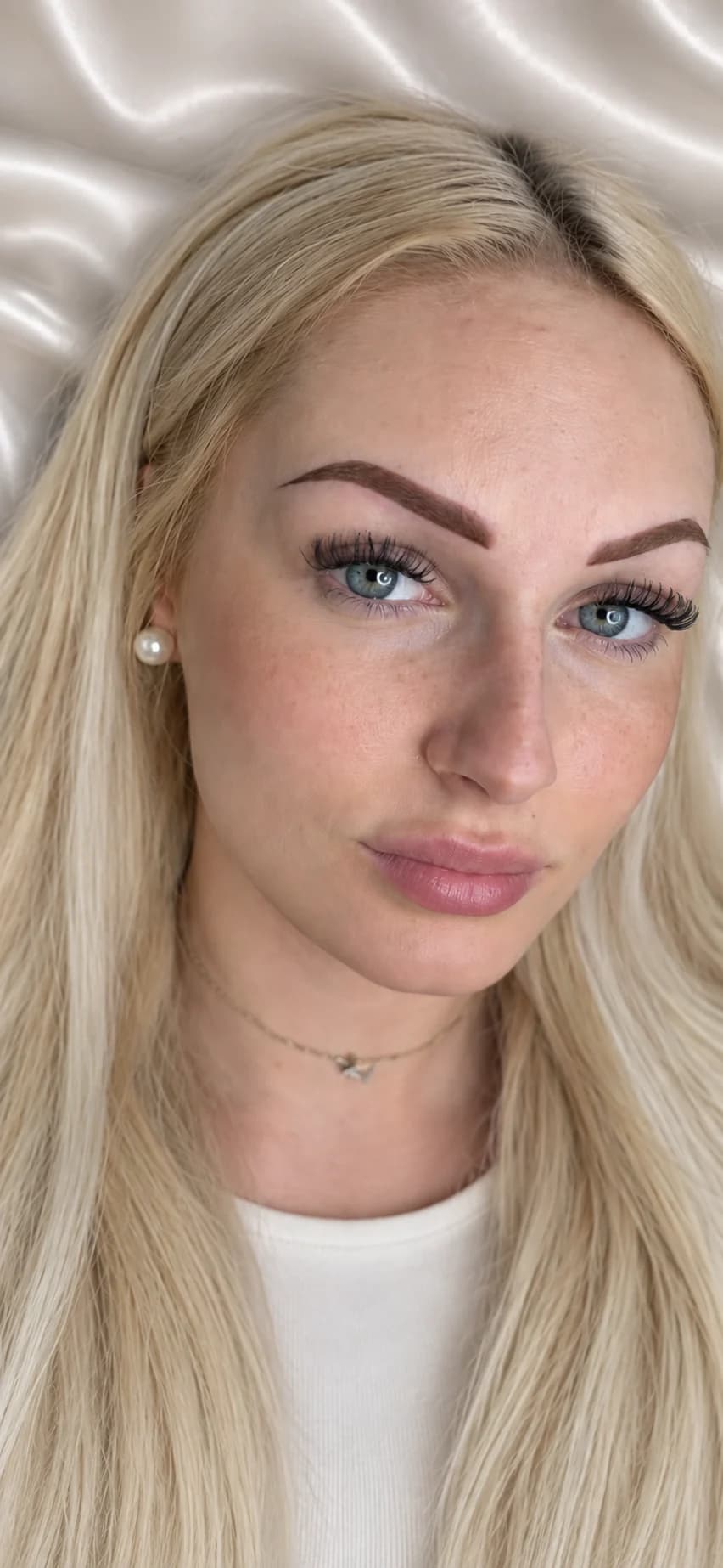 Ombré Brows in Hamburg, Ergebnis 1 von Natalie Demtschenko