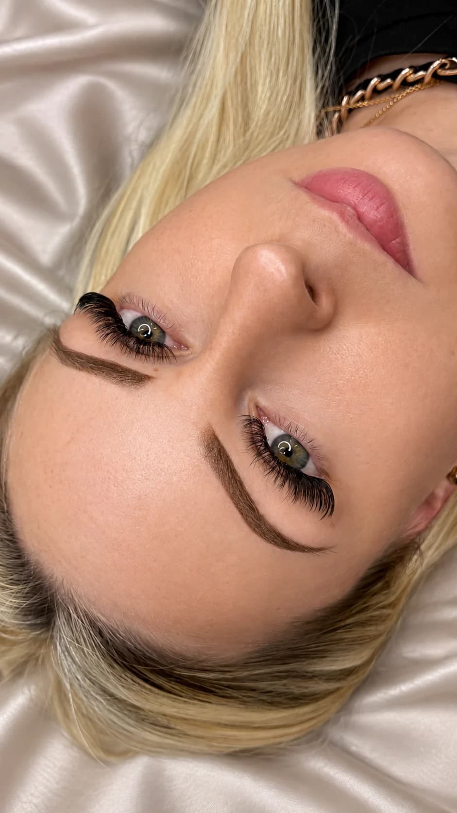 Ombré Brows in Hamburg, Ergebnis 2 von Natalie Demtschenko