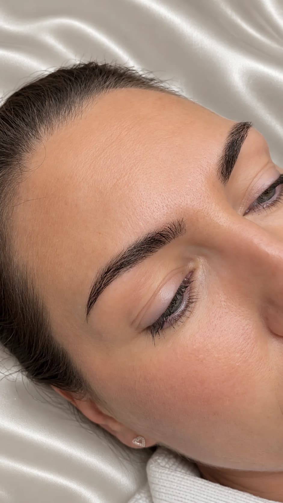 Shading Brows in Hamburg, Ergebnis 3 von Natalie Demtschenko